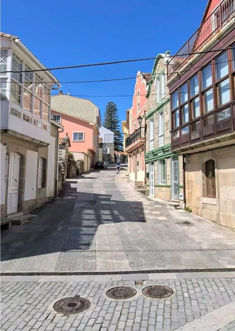 El entorno de la búsqueda: pueblo marinero de la costa norte